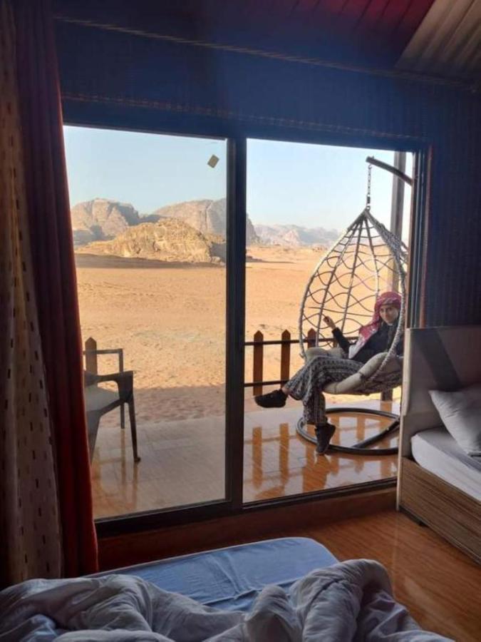 Bed and Breakfast Calm Camp Wadi Rum Exteriér fotografie