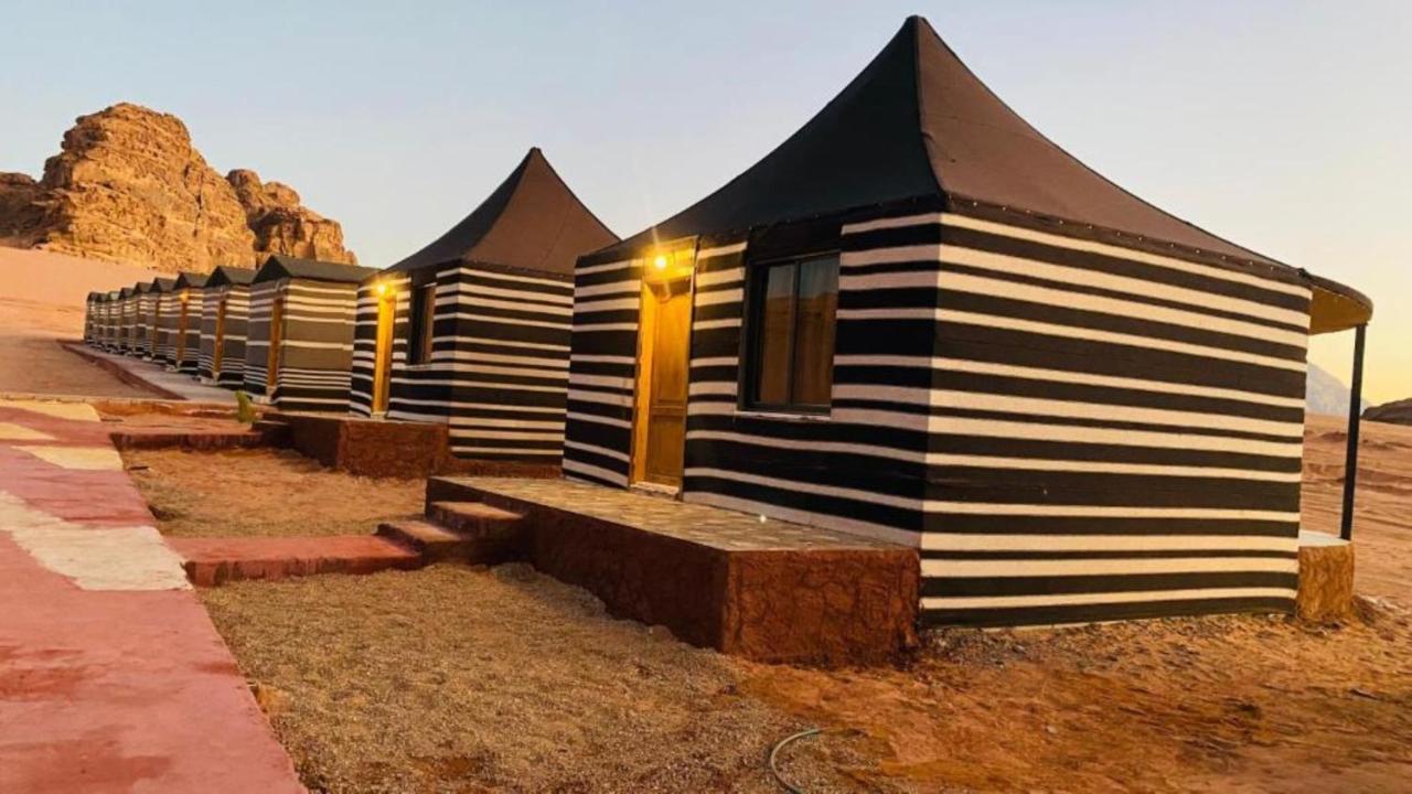 Bed and Breakfast Calm Camp Wadi Rum Exteriér fotografie