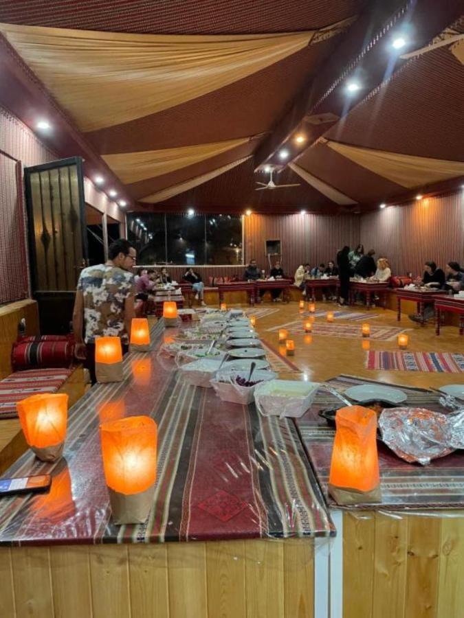 Bed and Breakfast Calm Camp Wadi Rum Exteriér fotografie