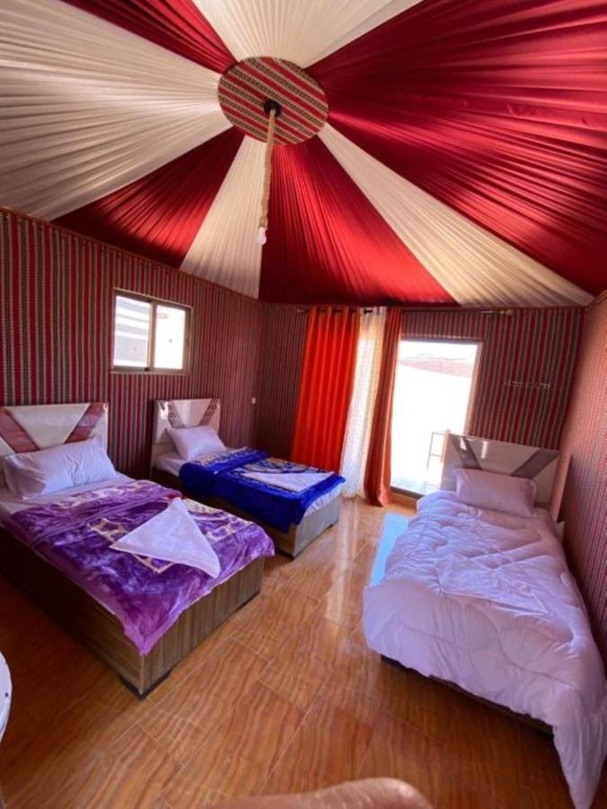Bed and Breakfast Calm Camp Wadi Rum Exteriér fotografie