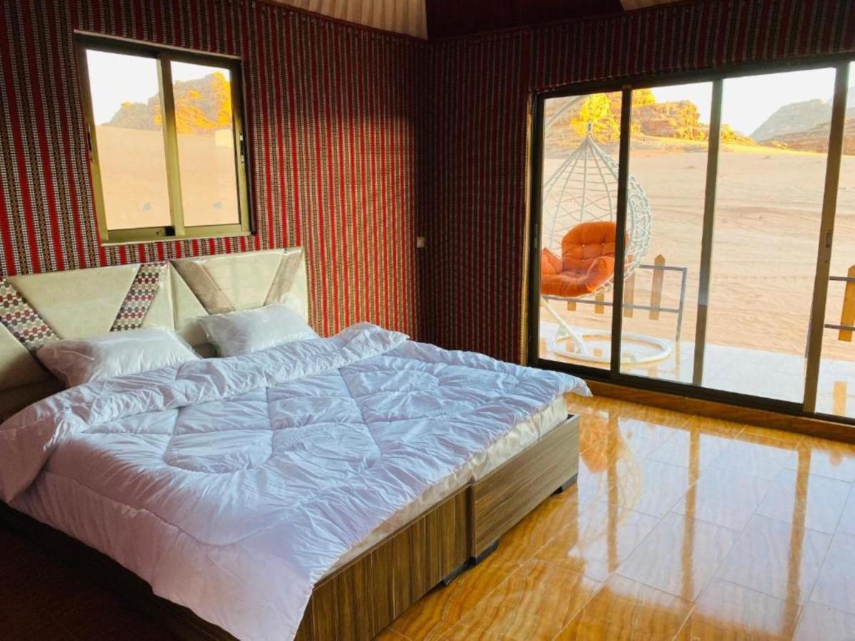 Bed and Breakfast Calm Camp Wadi Rum Exteriér fotografie