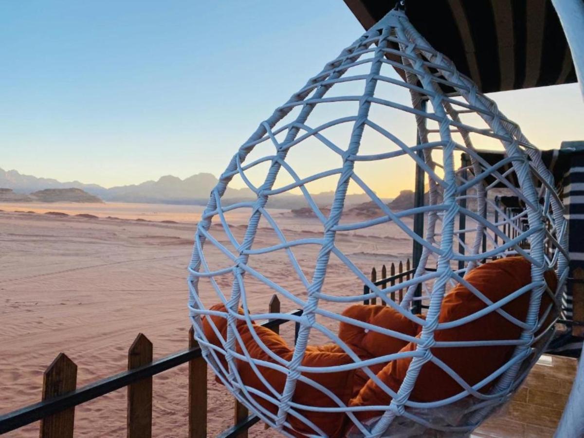 Bed and Breakfast Calm Camp Wadi Rum Exteriér fotografie
