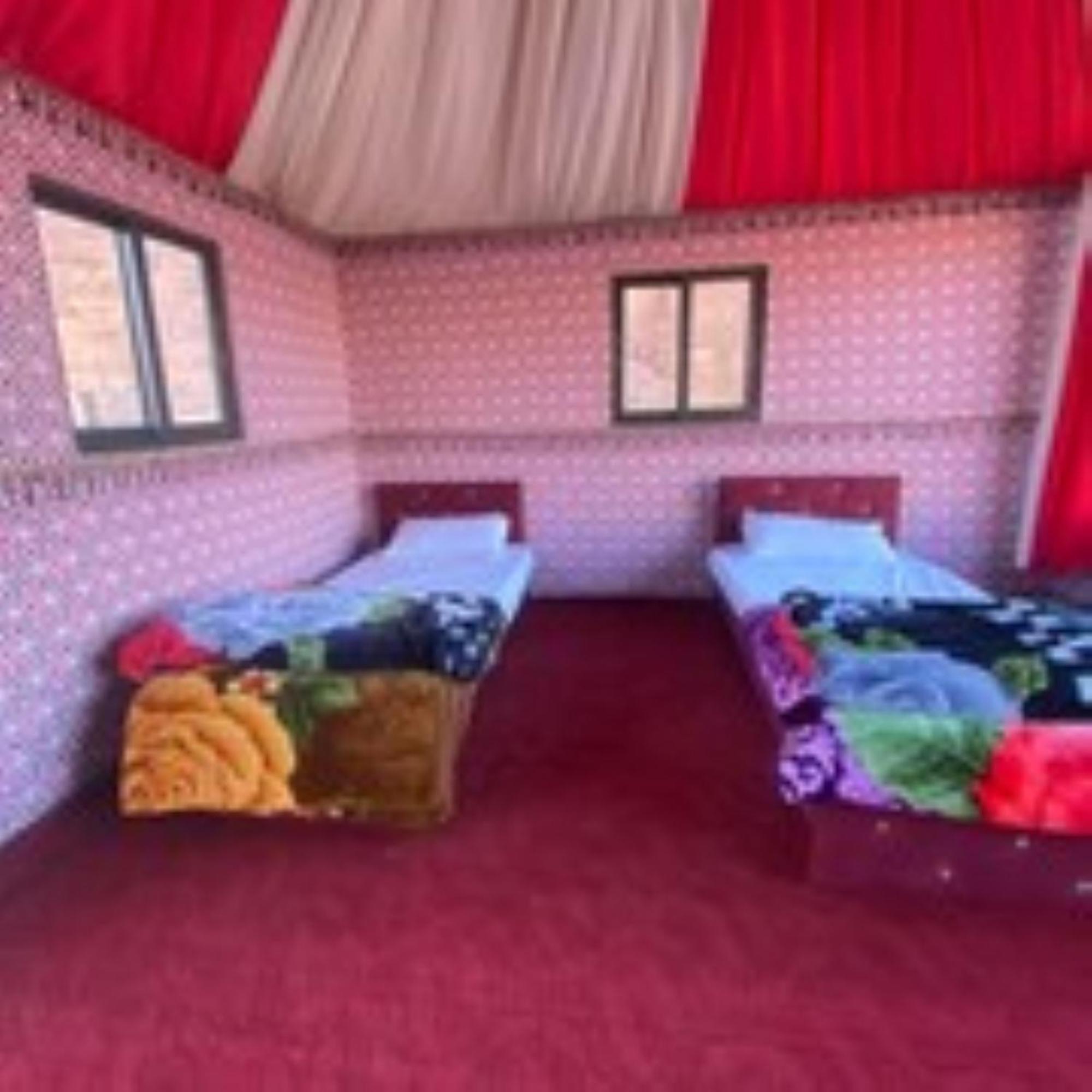 Bed and Breakfast Calm Camp Wadi Rum Exteriér fotografie