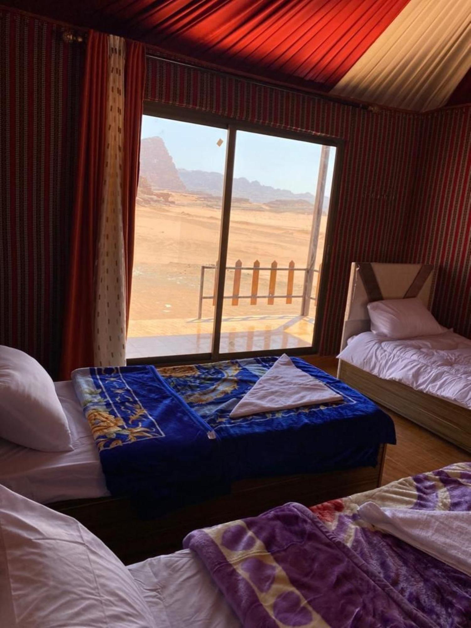 Bed and Breakfast Calm Camp Wadi Rum Exteriér fotografie